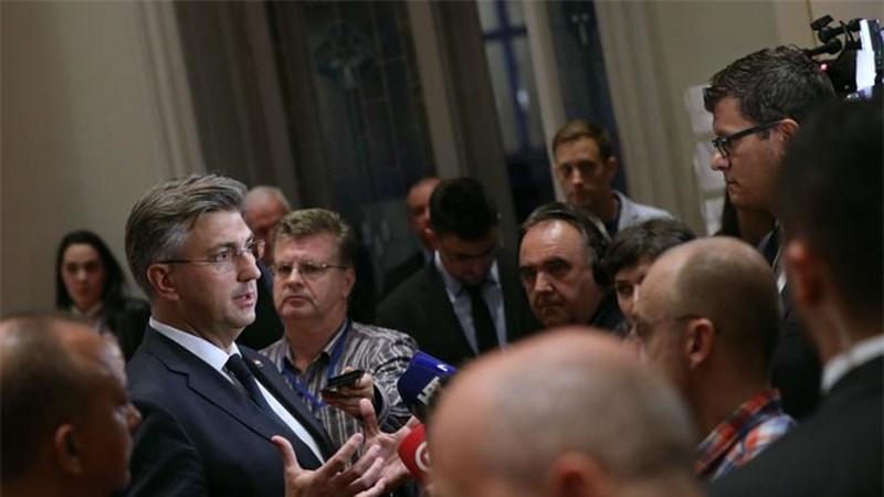 Plenković: Štrajk je, nakon naše ponude od rasta osnovice plaća od 6,12%, suvišan